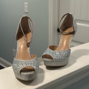 Thalia Sodi size 8  Elegant Silver and ab rhinestone heels Women's Heels